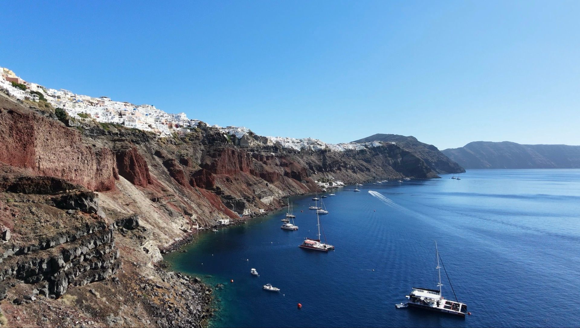 Ammoudi Bay & Agios Nikolaos Rock | Oia, Santorini, Greece